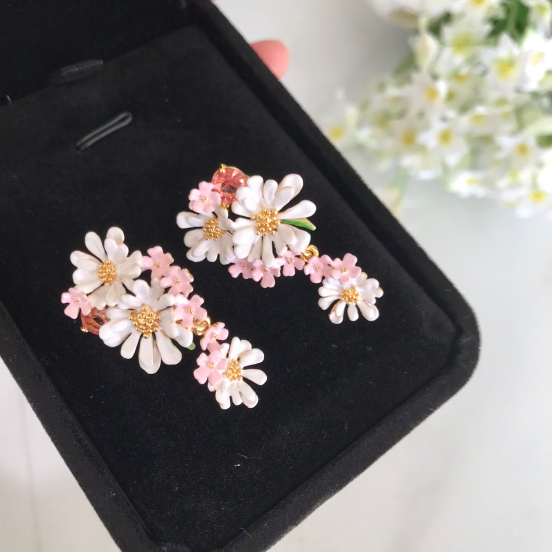 les flowers peach blossom pink white color earrings eha232