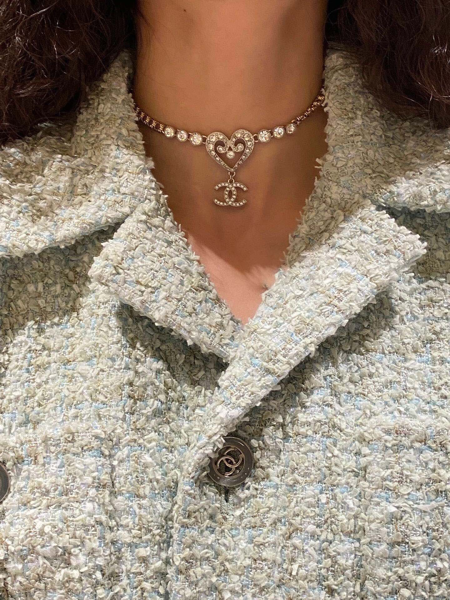 CHA Love Hanging C choker Silver Necklace XLA225