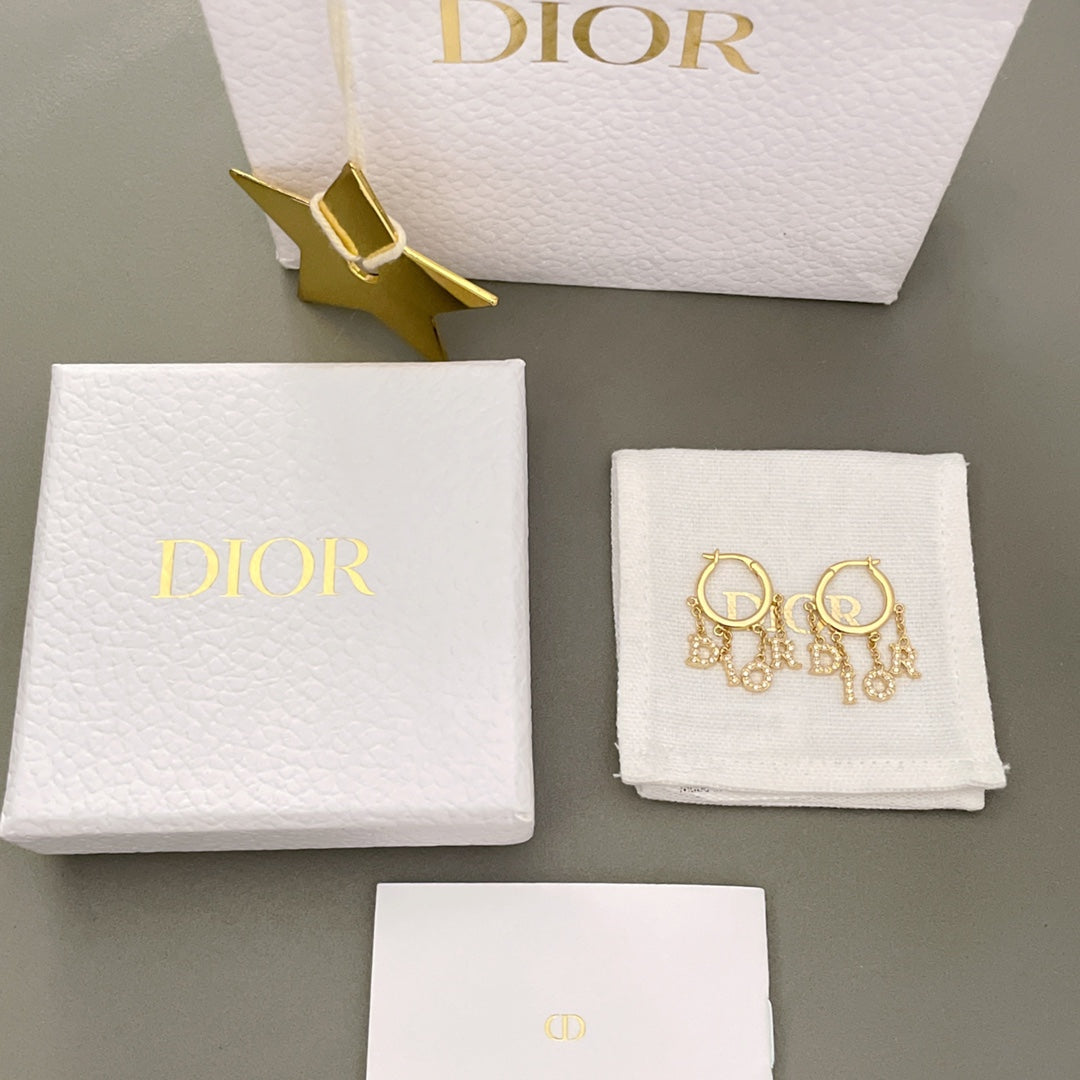 do pendant full diamond letter gold earrings eha233
