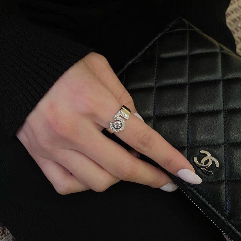 cha n 5 platinum diamond ring jza116