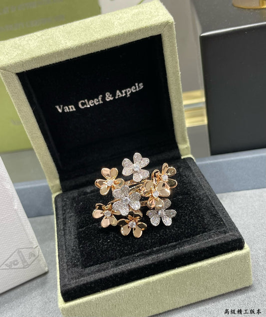 VCA 8 Flower Clover Gold Rings JZA72