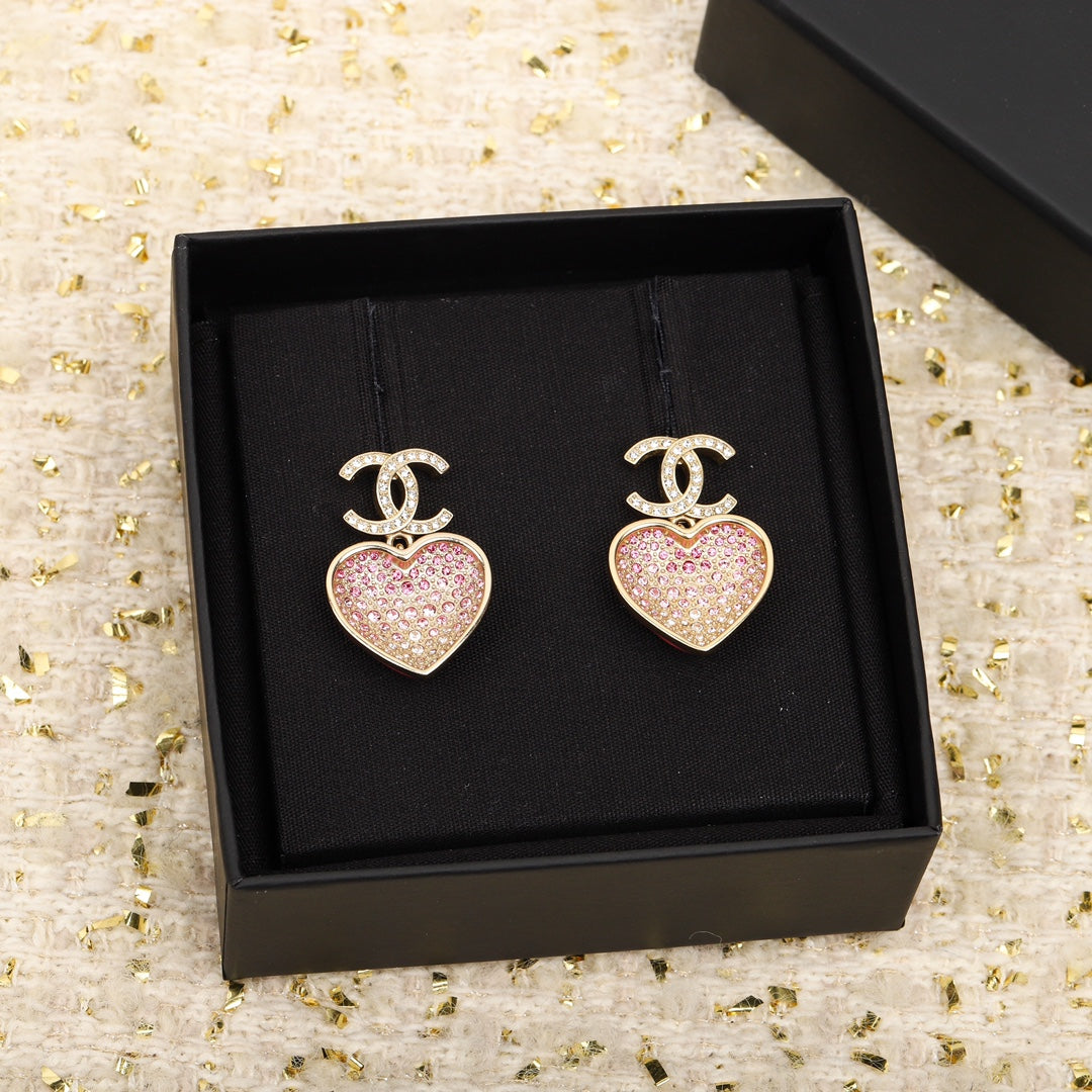 CHA double-sided heart-shaped pink earrings EHA221