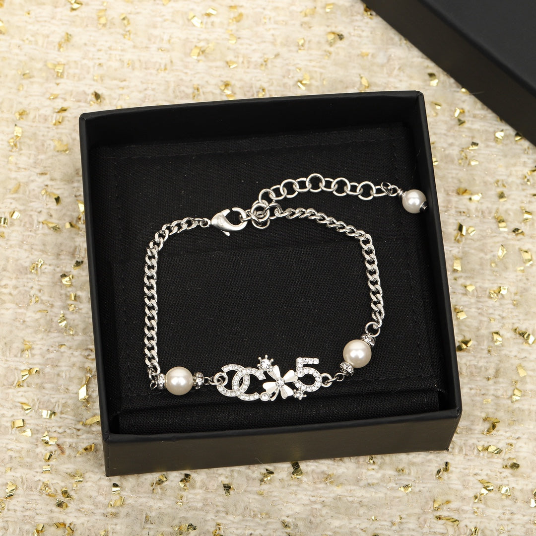 CHA Multi Element Pearl Silver Bracelet SLA108