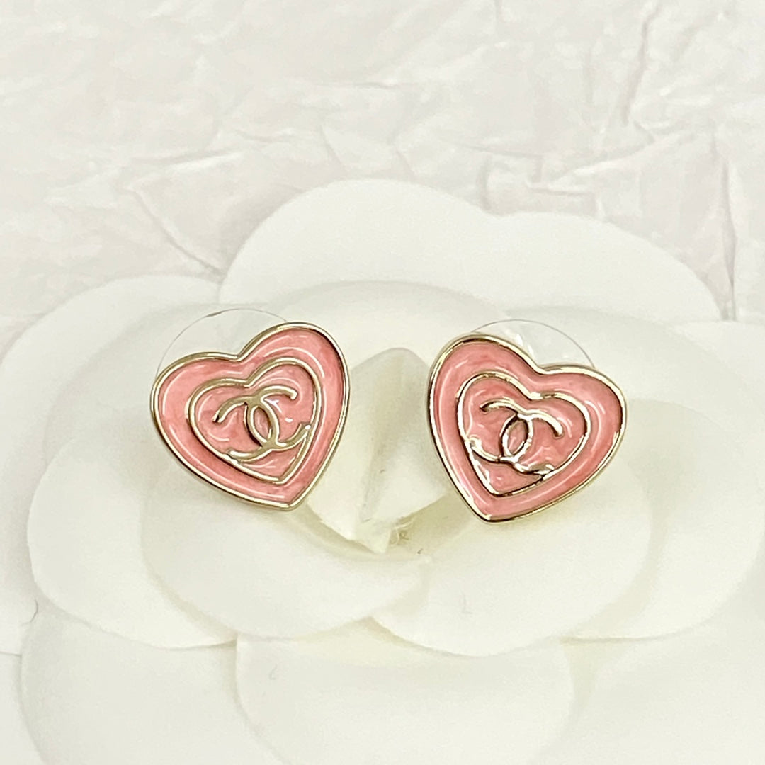 CHA Pink Enamel Heart Earnail EHA337