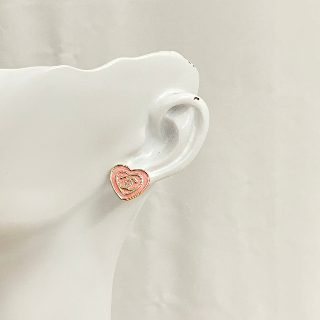 CHA Pink Enamel Heart Earnail EHA337