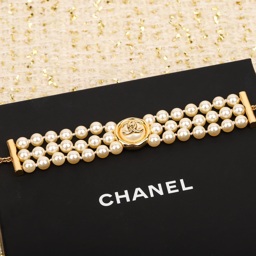 CHA button double C pearl bracelet SLA121