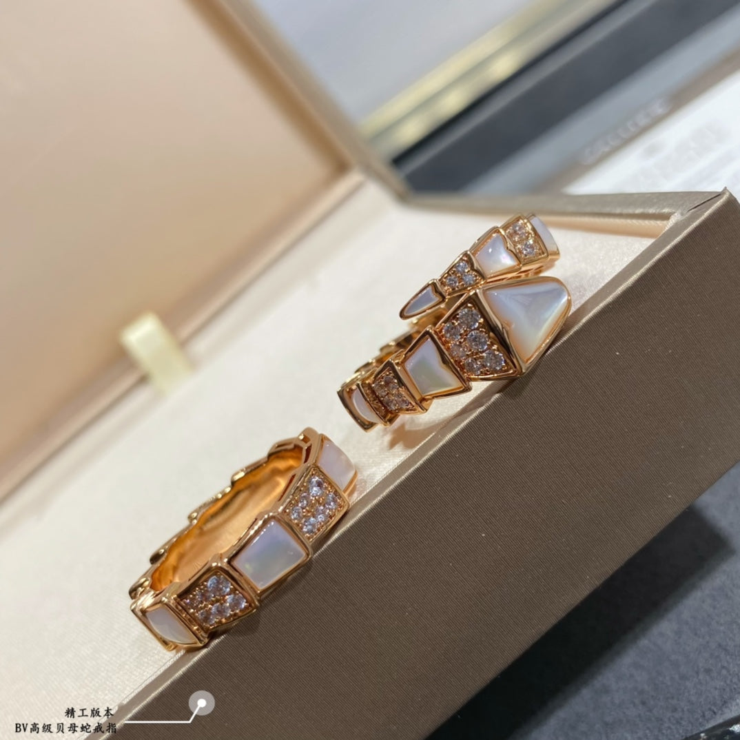 BV Premium Beimu Snake Rose Gold Ring JZA125