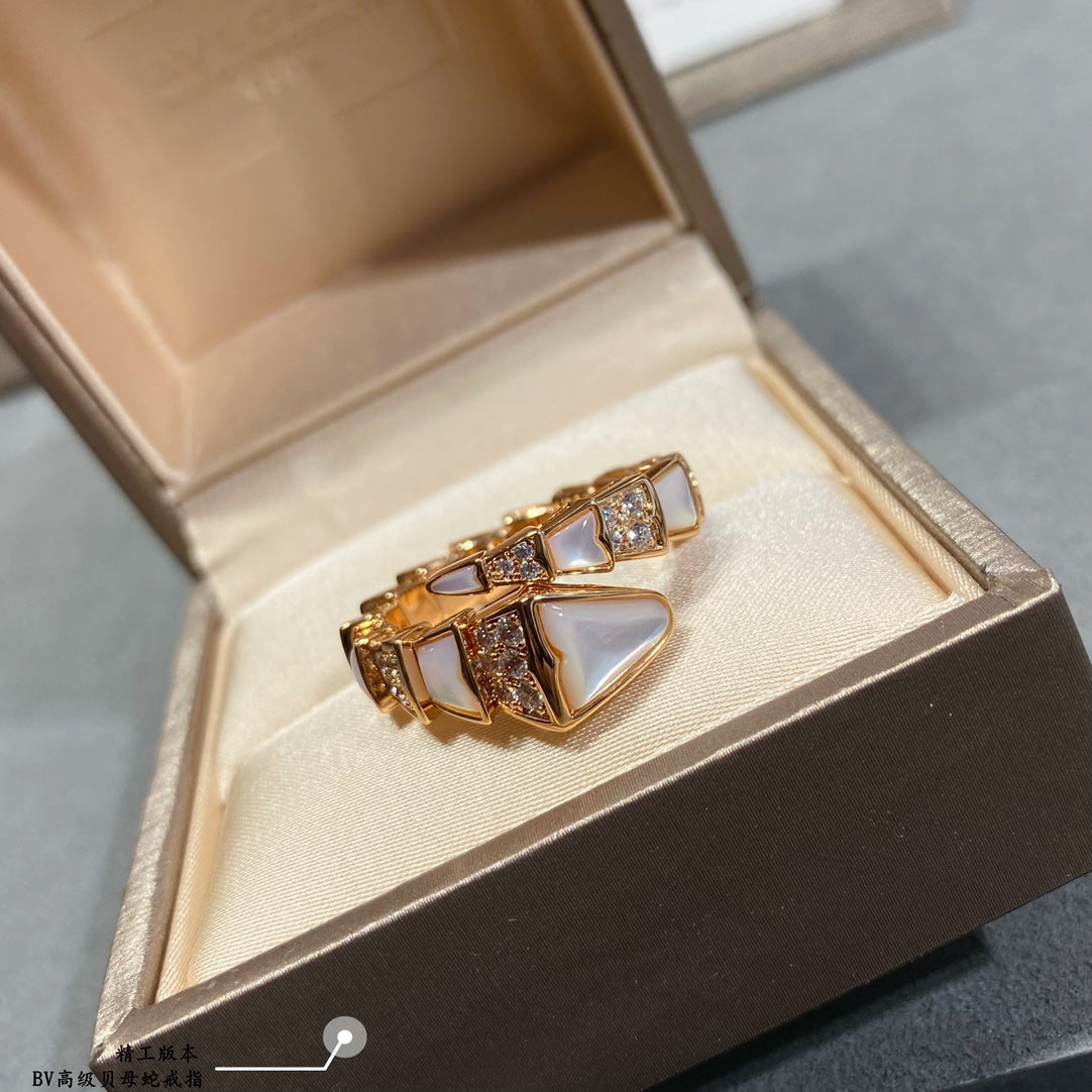 BV Premium Beimu Snake Rose Gold Ring JZA125