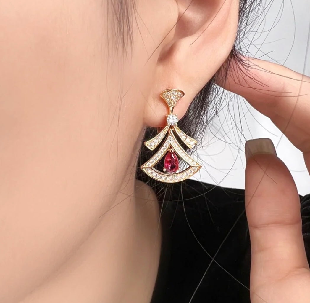 v gold diamond red fan shaped skirt earrings eha329