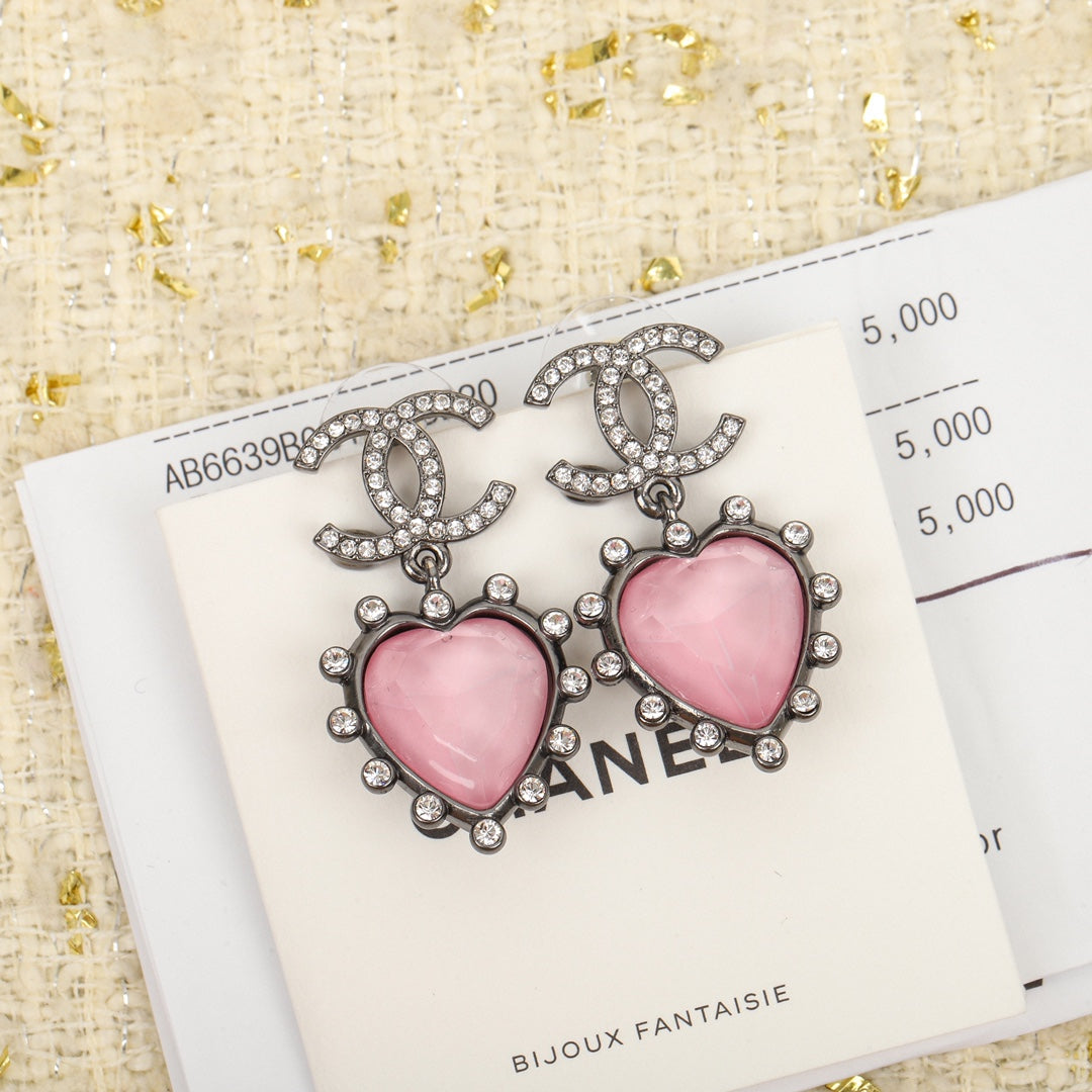 CHA Pink Heart Set Diamond Earrings EHA373