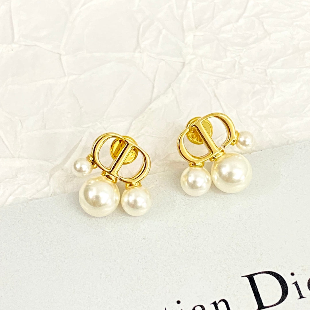 do golden cd pearl earrings