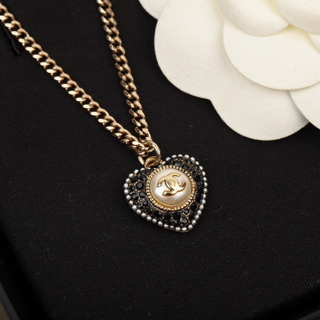 CHA Small Love Double C Gold Necklace XLA244