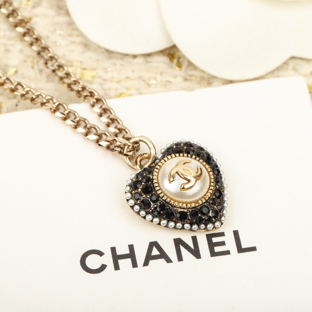 CHA Small Love Double C Gold Necklace XLA244