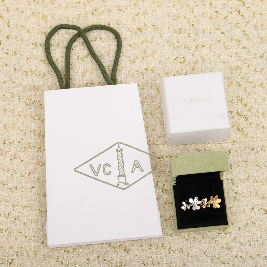 Vca Clover Open Gold Silver Ring JZA97