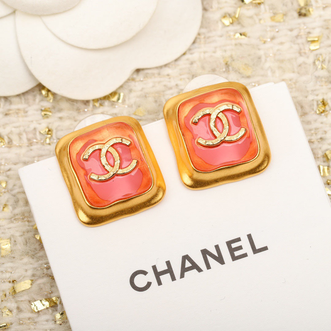 CHA Square Double C Gold Earrings EHA285