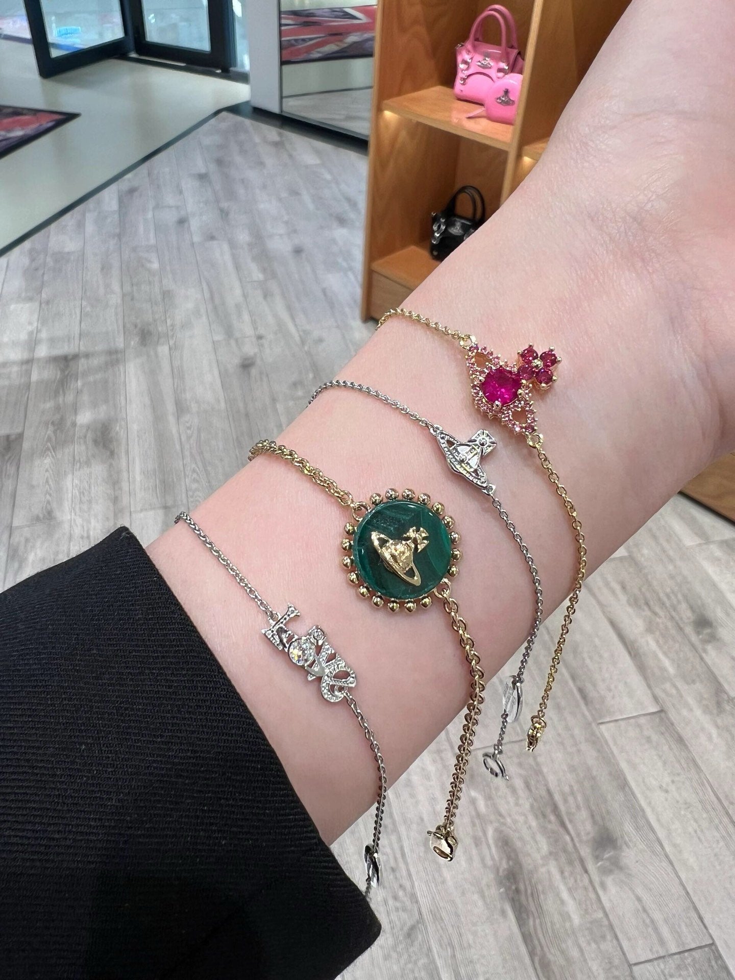 Golden Round Brand Peacock Stone Green Beimu Happy Planet Bracelet SLA120