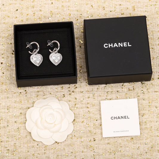 cha love silver earrings eha650