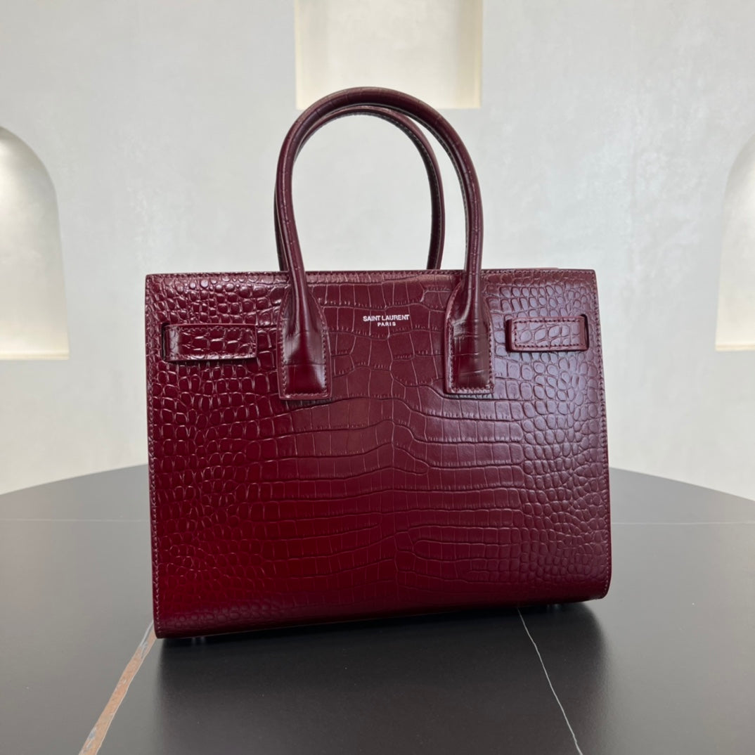 SAINT LAURENT 26cm WINE Red Organ Shoulder Bag 421863