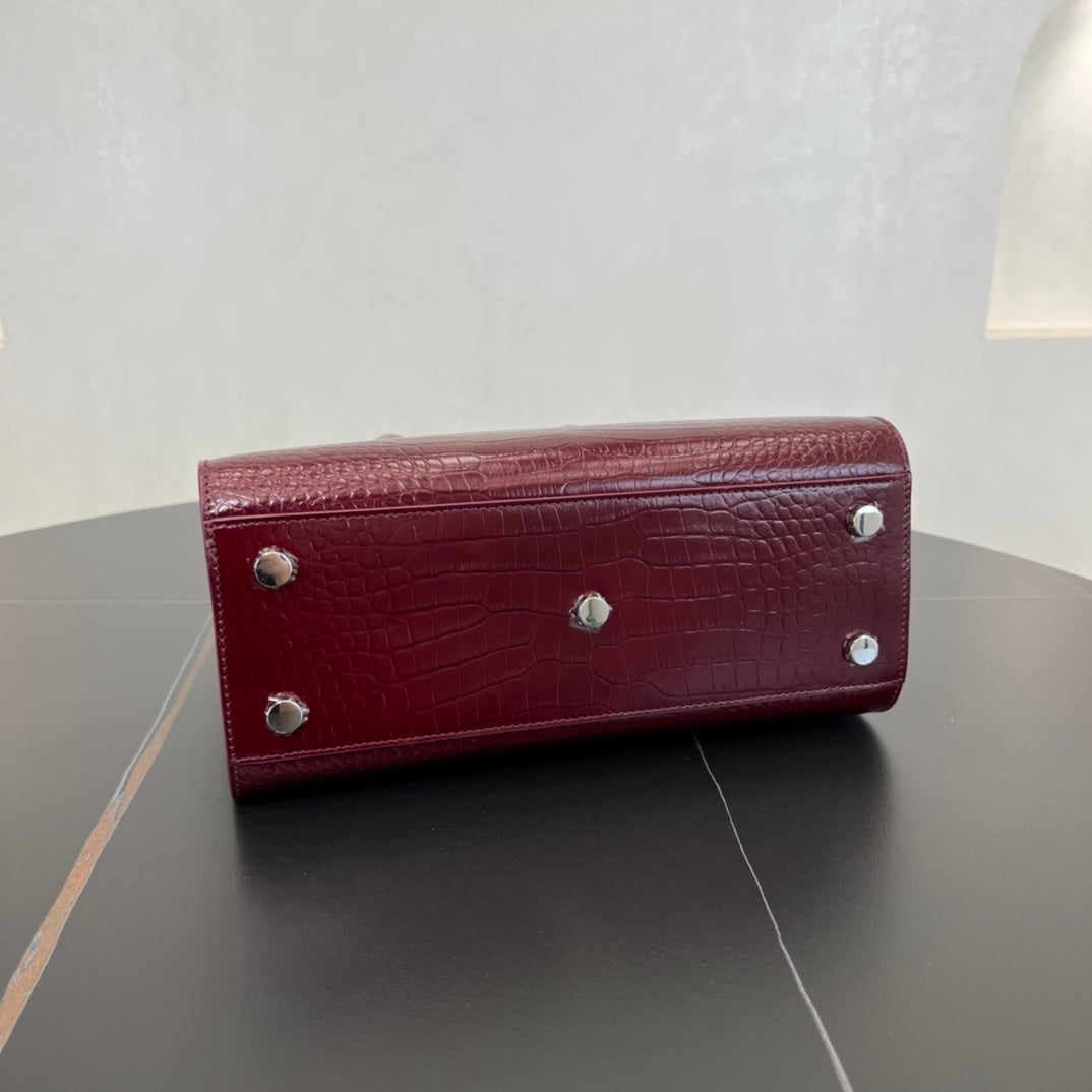 SAINT LAURENT 26cm WINE Red Organ Shoulder Bag 421863