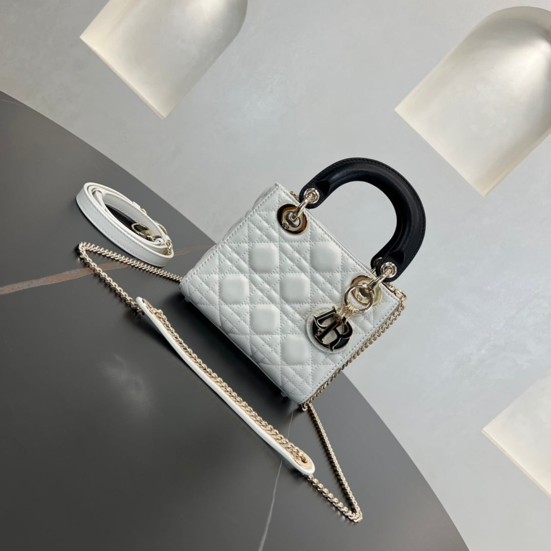 dior 17cm 3 grid white handheld shoulder bag 284762
