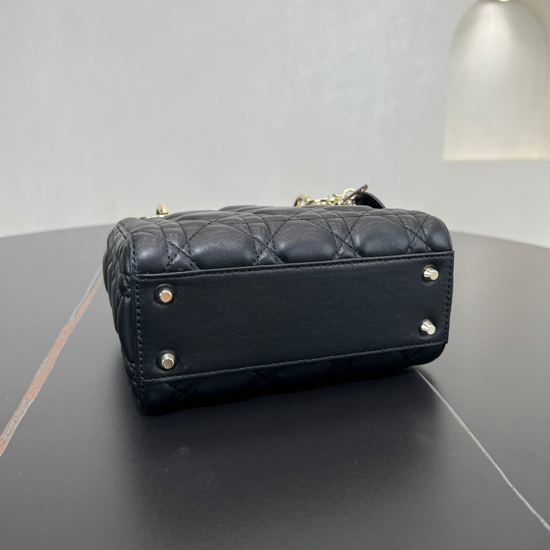 dior 17cm black vine plaid leather cross shoulder handbag