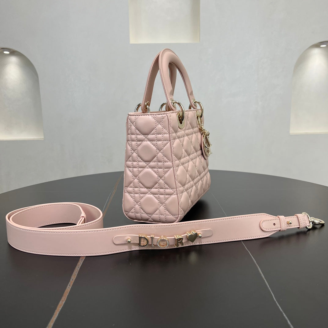 20cm pink princess diana 4 grid sheepskin shoulder bag 278092