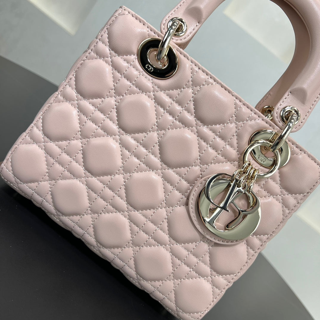 20cm pink princess diana 4 grid sheepskin shoulder bag 278092