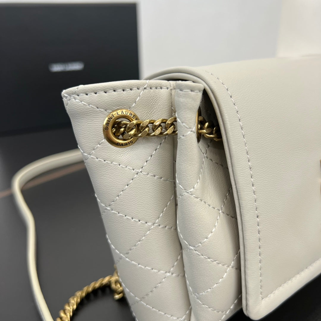 MONOGRAM 18cm white sheepskin leather shoulder bag 672738