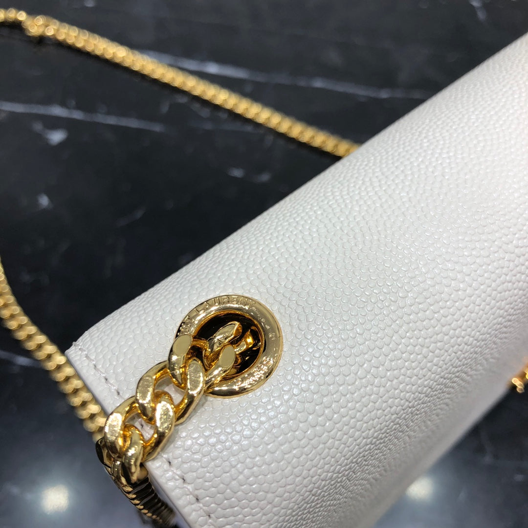 24CM MONOGRAM white Chain Shoulder Bag 364021