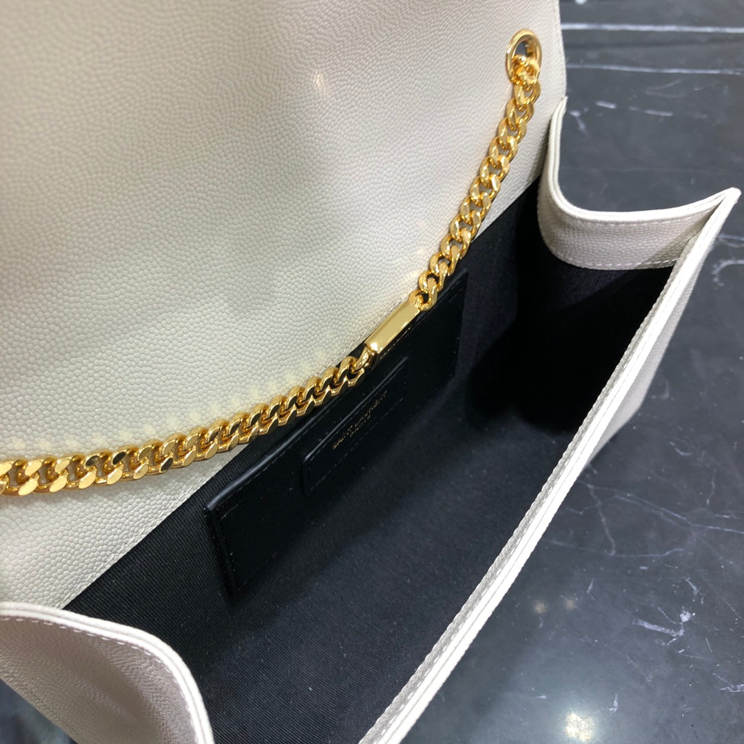 24CM MONOGRAM white Chain Shoulder Bag 364021