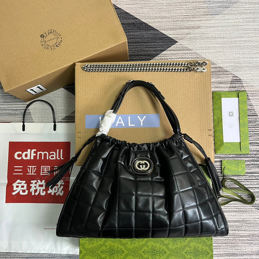 43cm deco series black quilted tote shoulder bag 746210