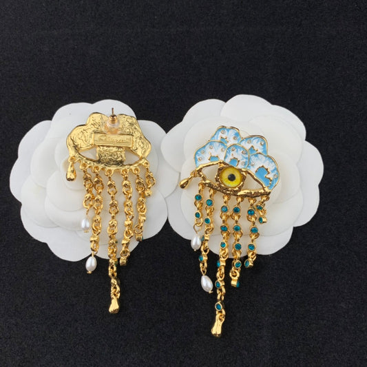 medieval niche yellow gold earrings eha807