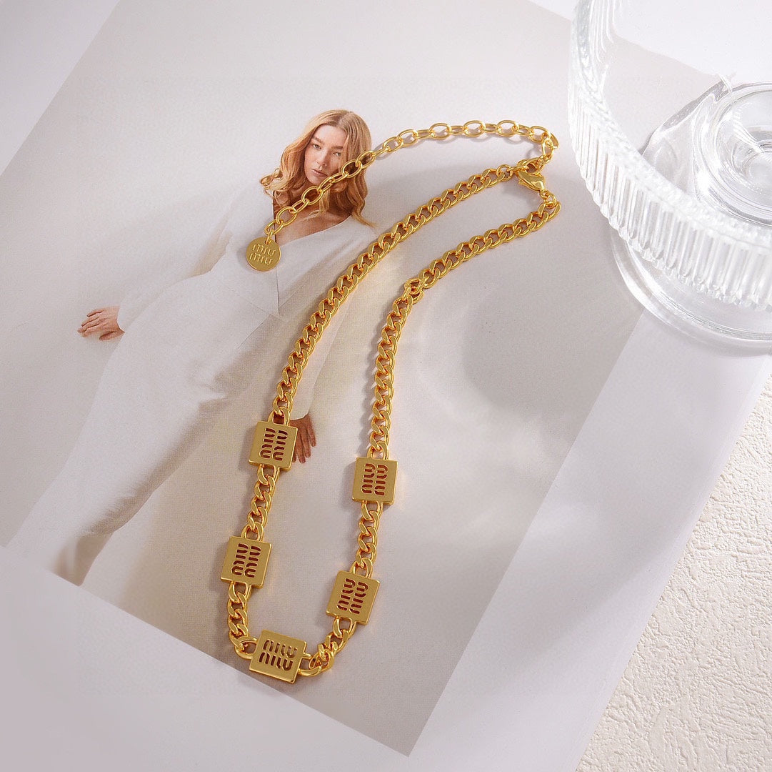 Miumiu versatile gold hollow necklace XLA319