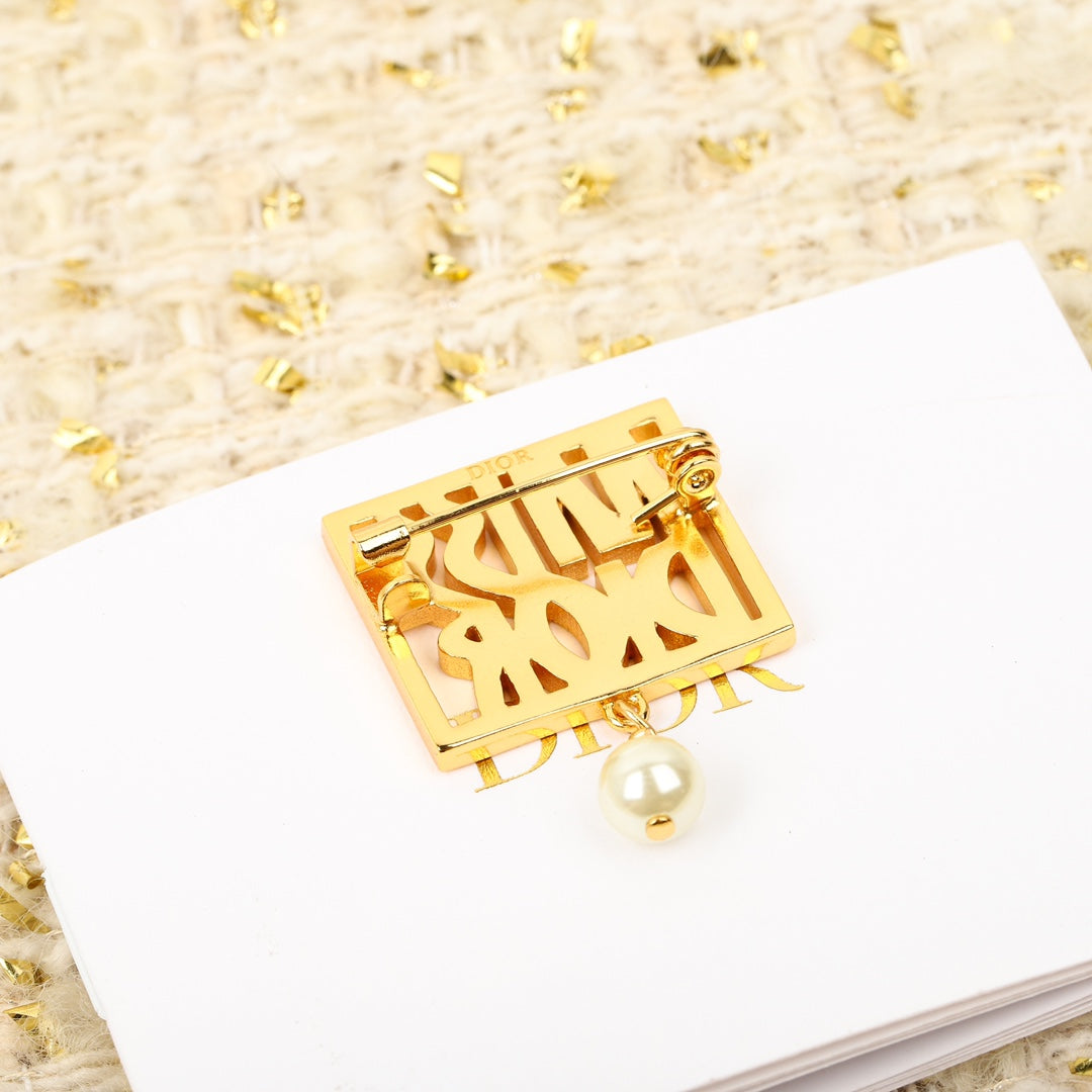 do hollow letter square card hanging bead brooch xza16