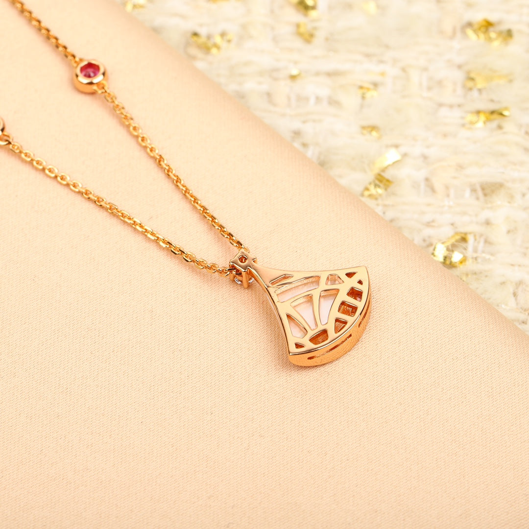 BV 18K Rose Gold White Beimu Necklace XLA309