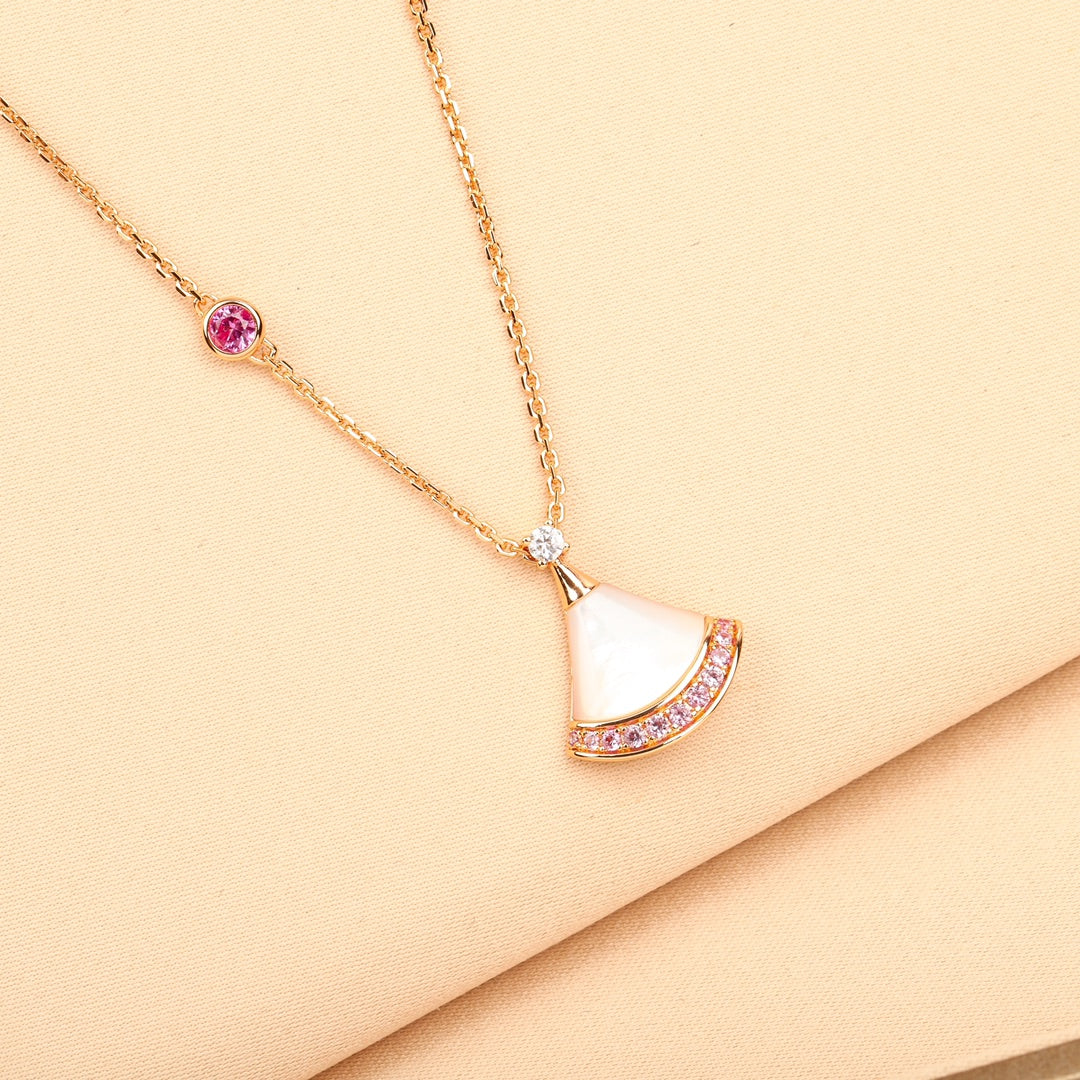 BV 18K Rose Gold White Beimu Necklace XLA309