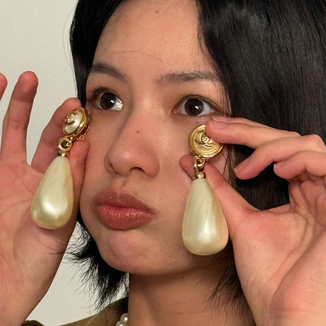 CHA Button Double C Pearl Earrings EHA483