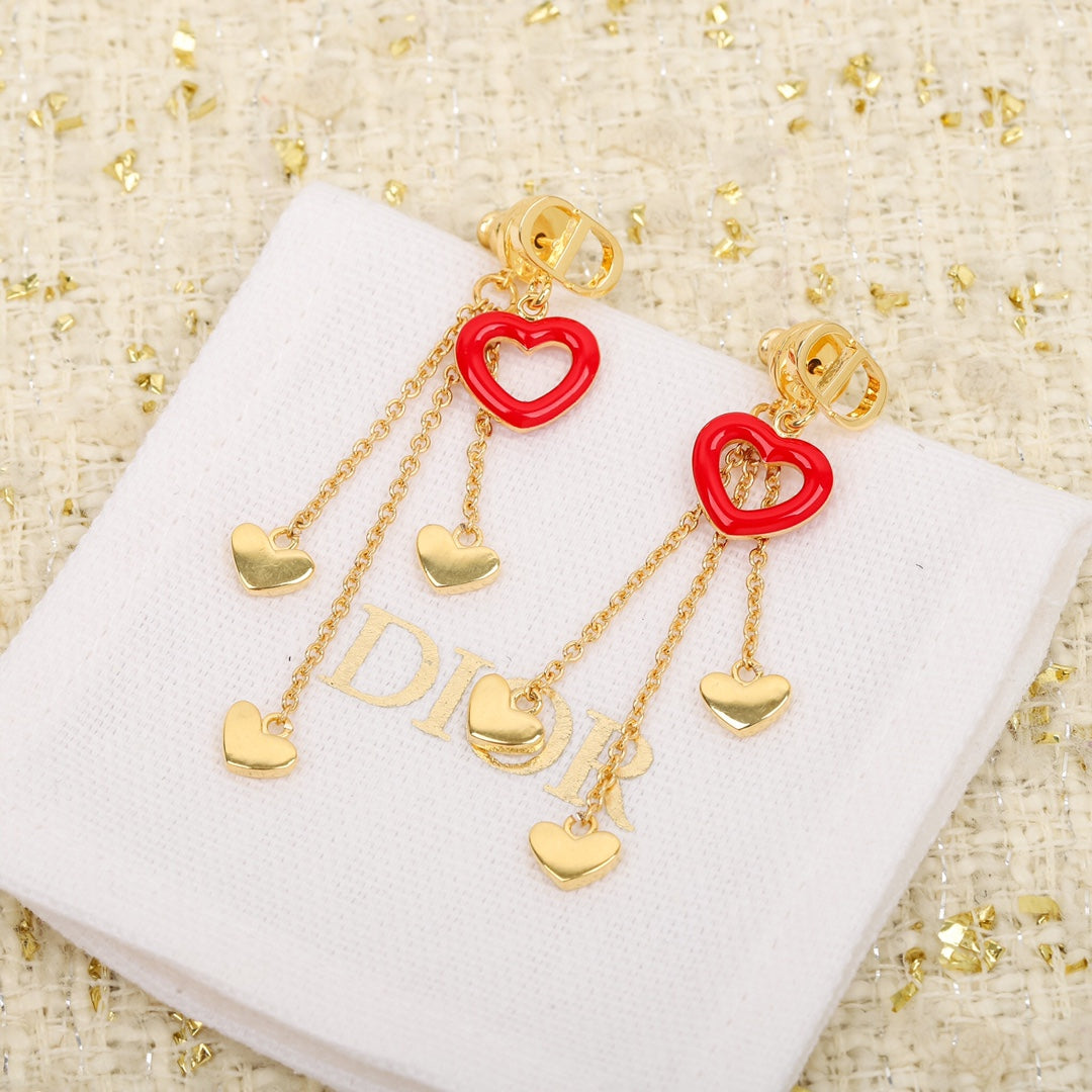 Gold pendant with red enamel heart-shaped earrings EHA477