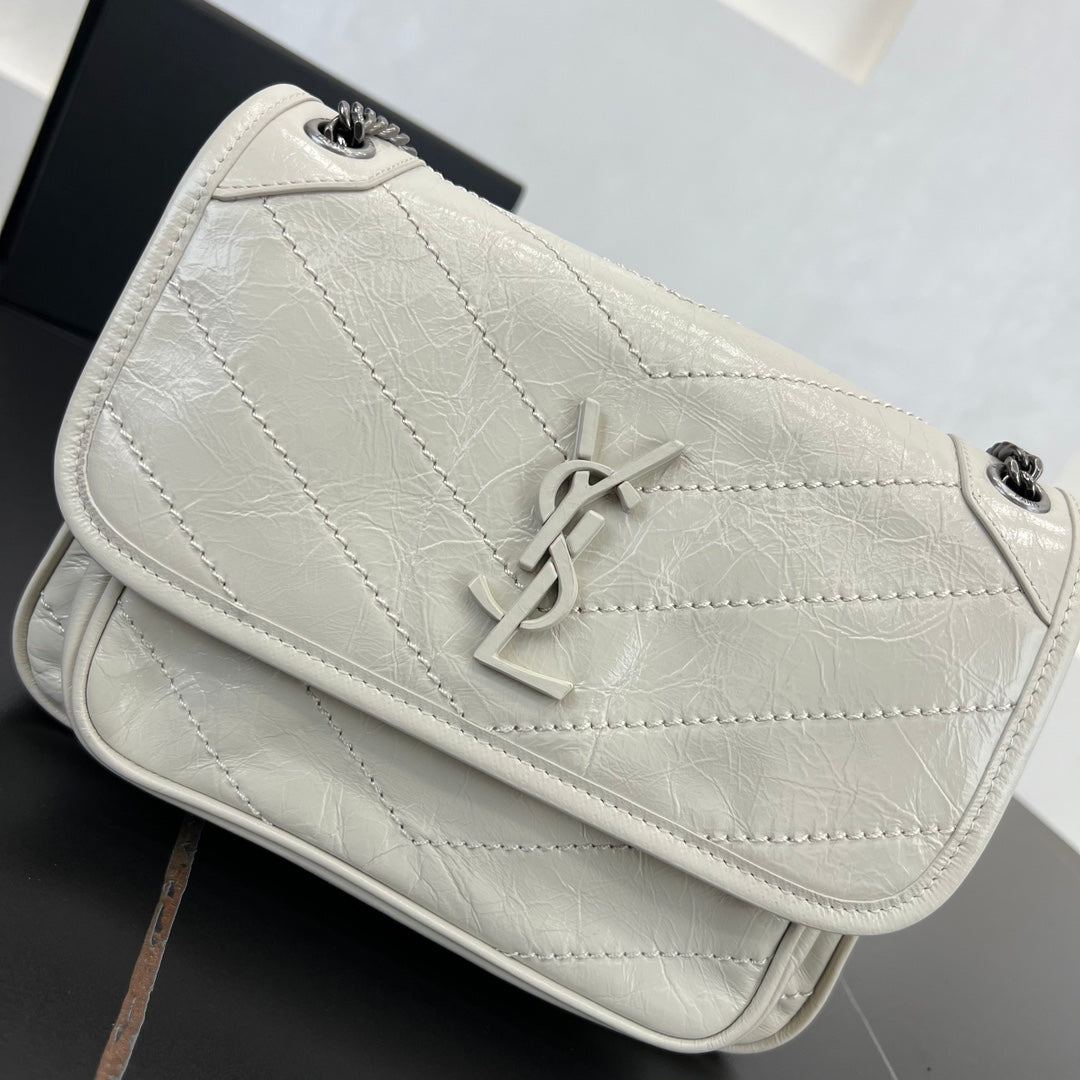 NIKI BABY 22cm milky white crossbody handbag 633151