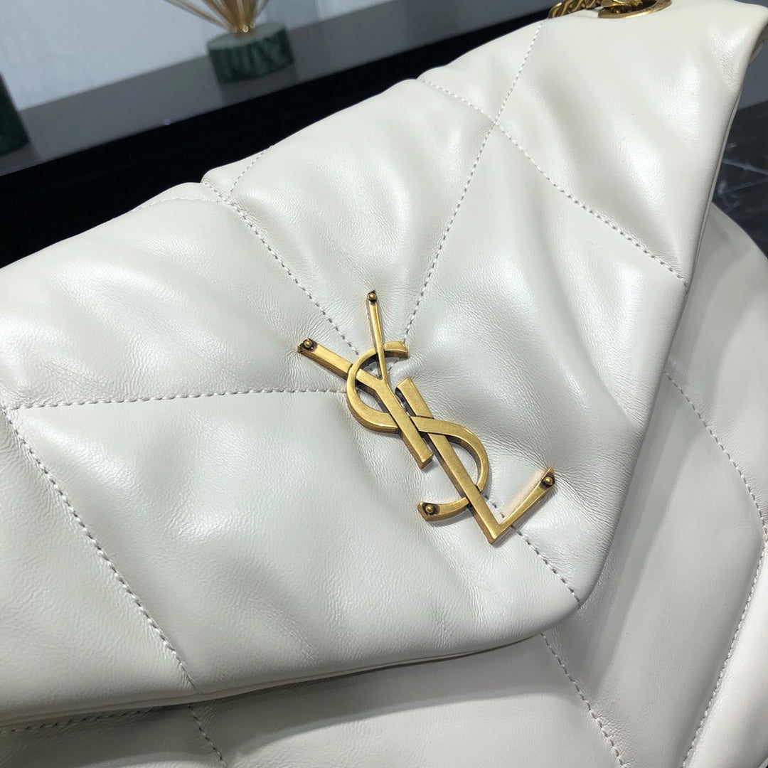 35cm LOULOU PUFFER Milk White Cross Shoulder Bag 577475