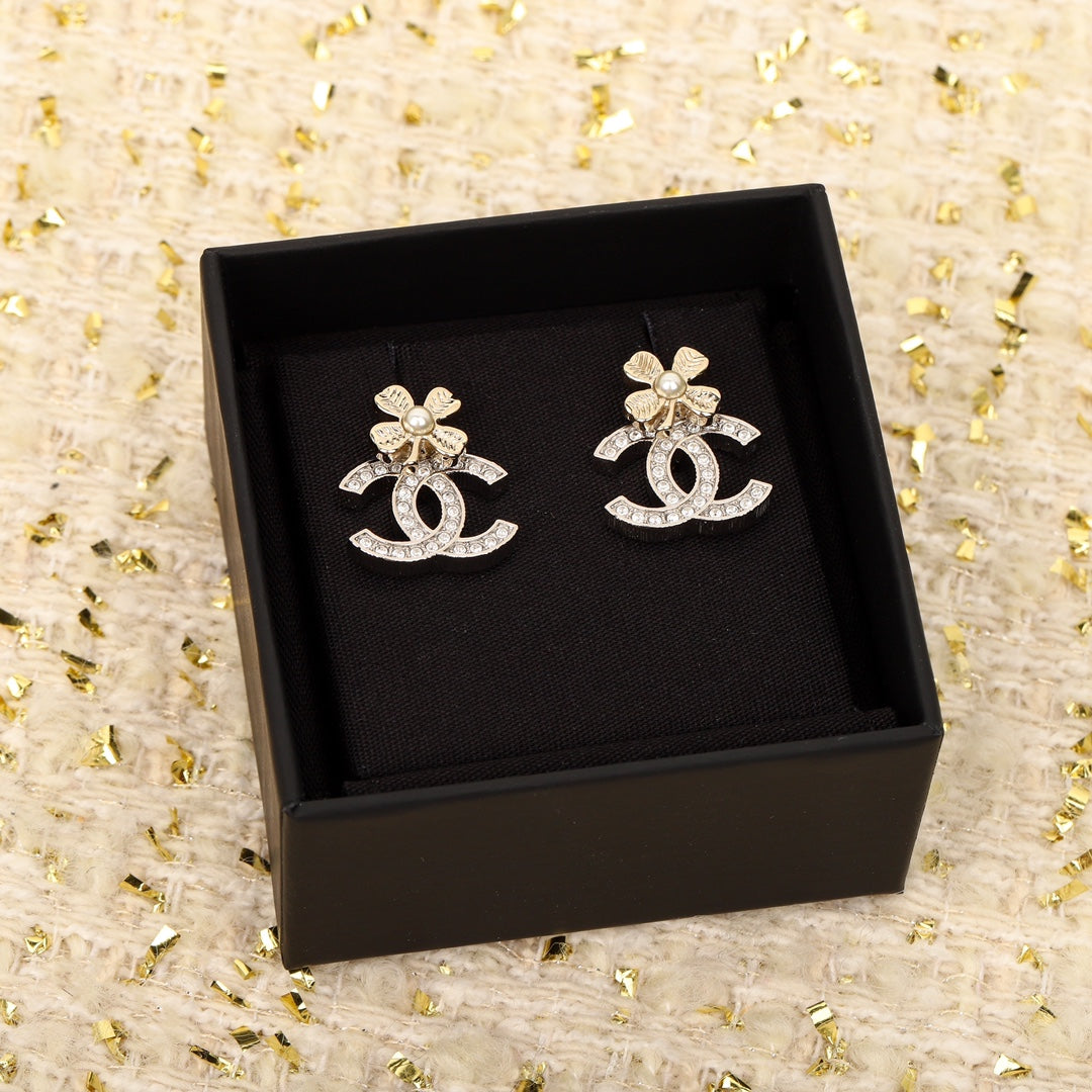 CHA 24K Double C Silver Earrings EHA495