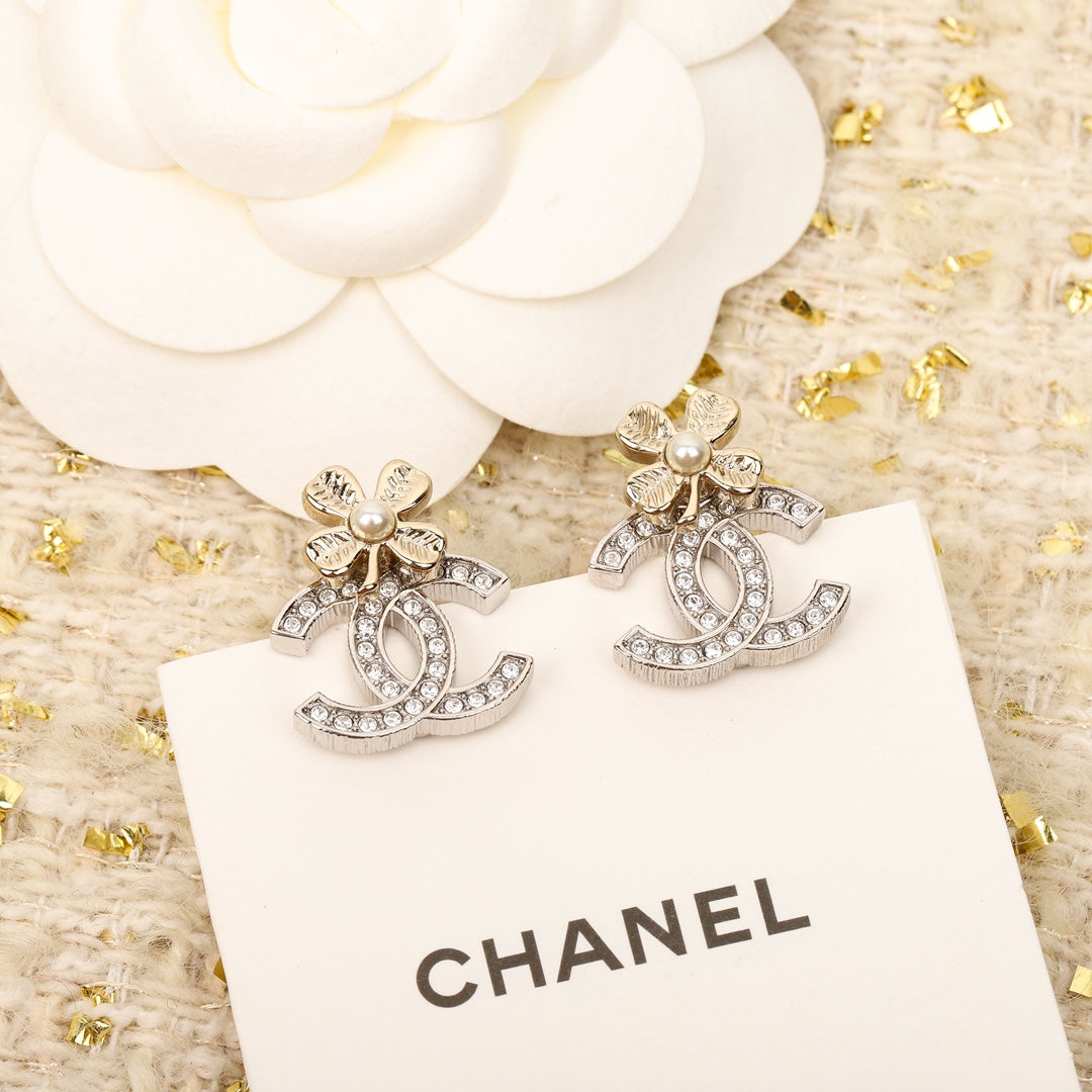 CHA 24K Double C Silver Earrings EHA495