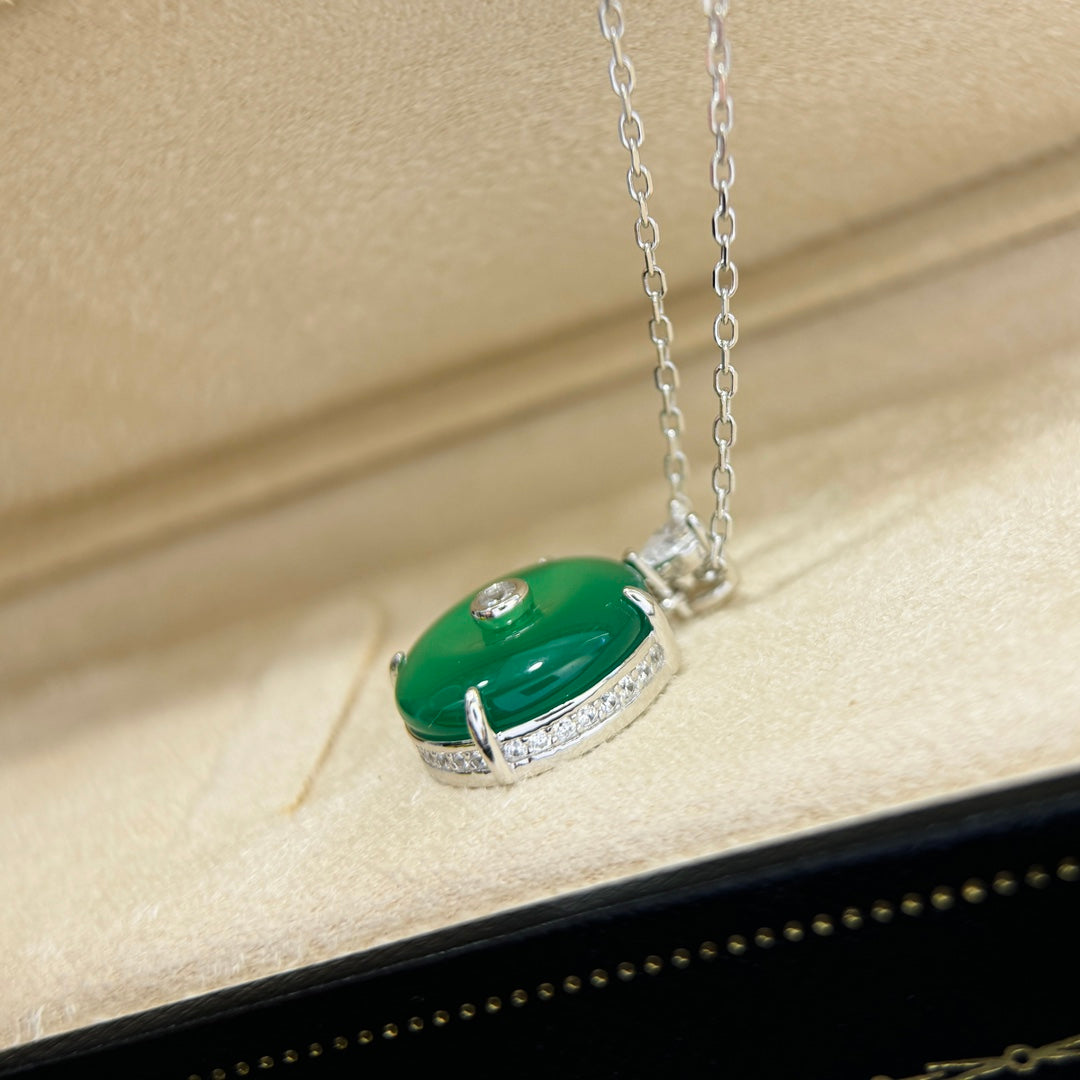 Natural green chalcedony safety buckle necklace XLA386