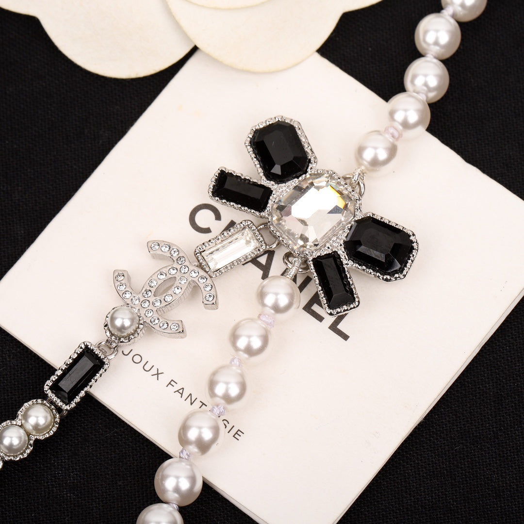 CHA Pearl Bow Silver Necklace XLA395