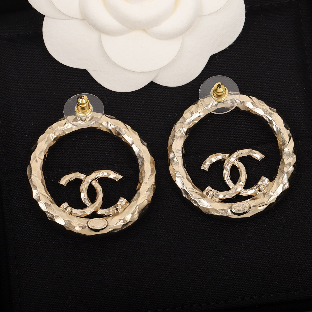 big rhinestone double c yellow gold earrings eha632