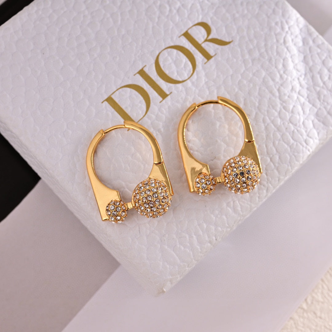 DO Yellow Gold Open Earrings EHA796