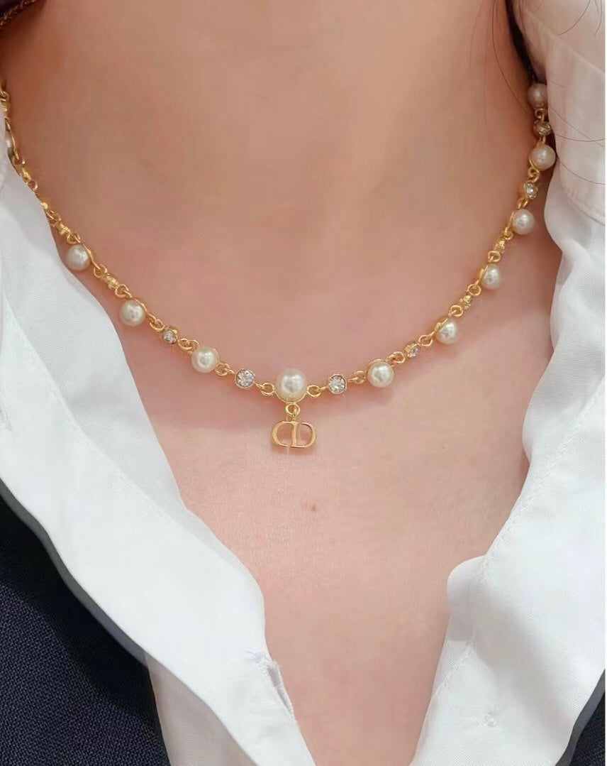 DO single-layer pearl diamond yellow gold necklace XLA394