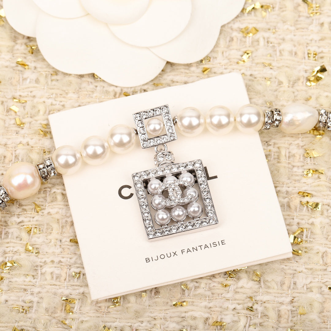 CHA Square Pearl Choker Necklace XLA355