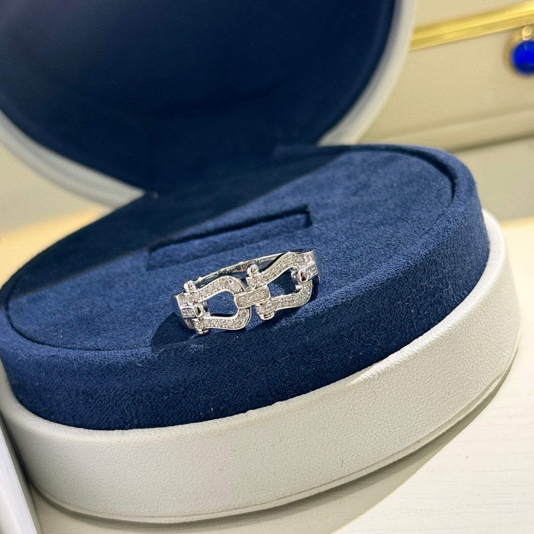 fred double horseshoe buckle silver ring jza195