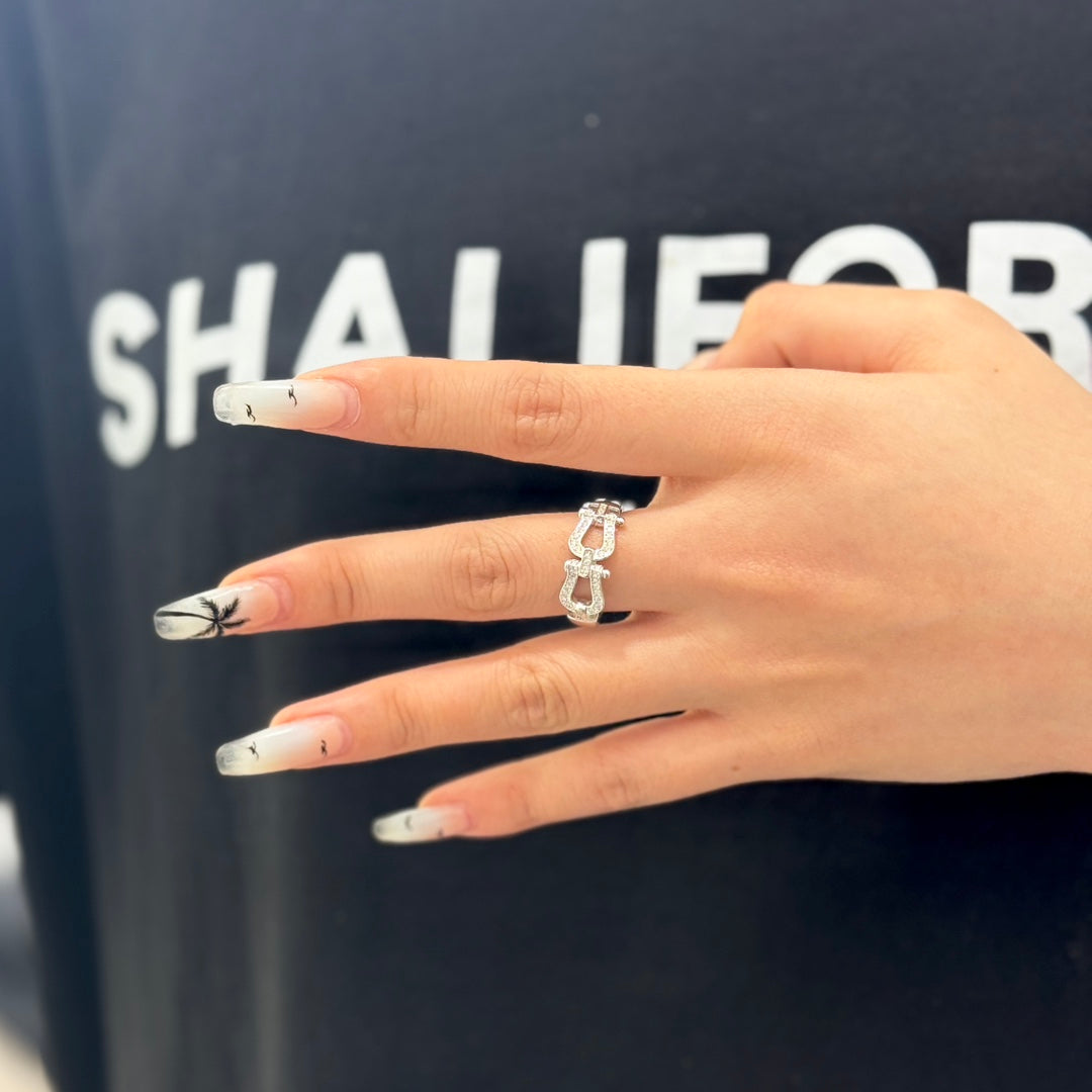 fred double horseshoe buckle silver ring jza195